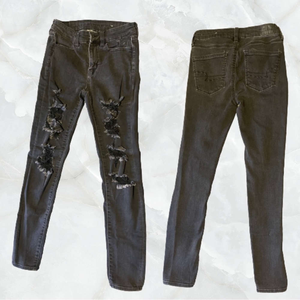 American Eagle Next Level Stretch Size 4